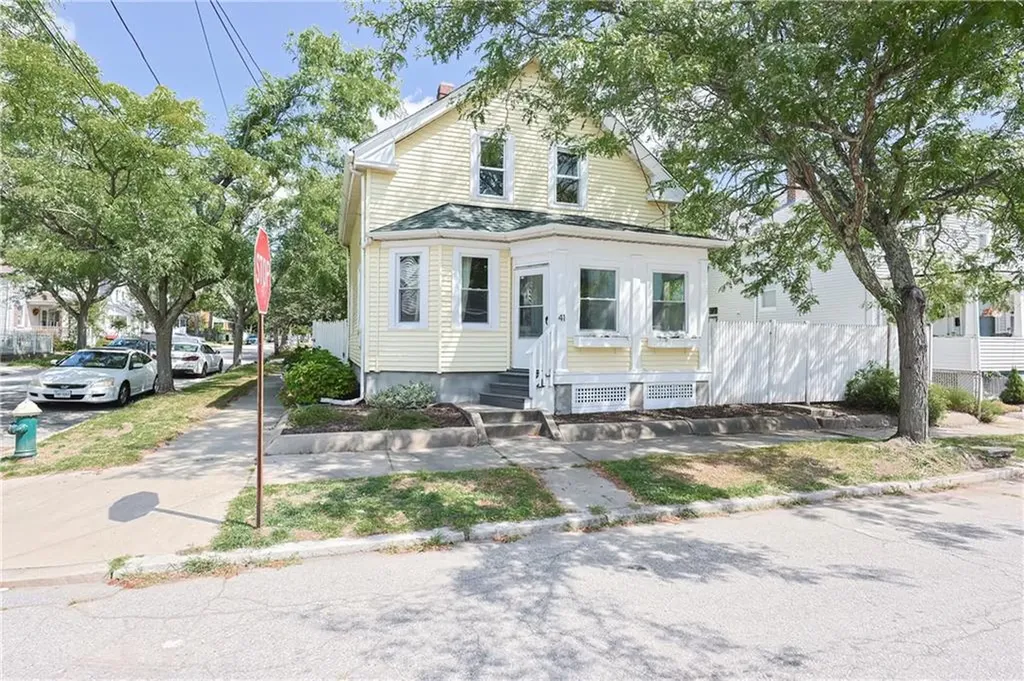 41 Depew Street Providence RI 02907