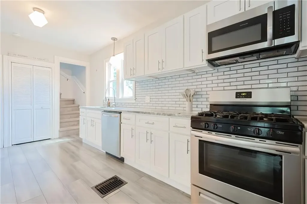 41 Depew Street Providence RI 02907