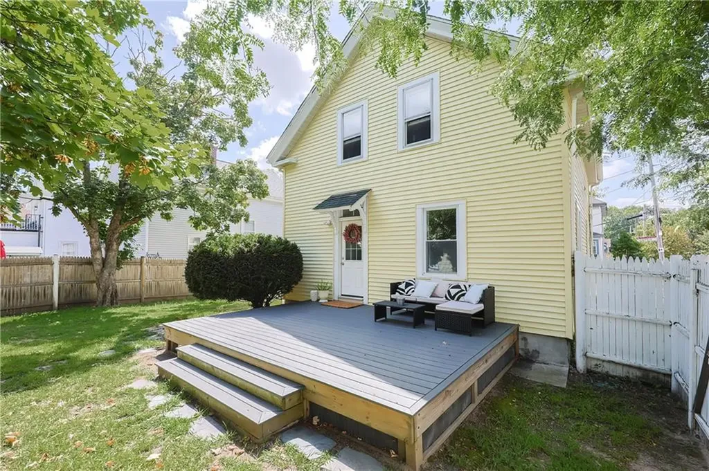 41 Depew Street Providence RI 02907