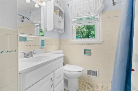 36 Westhill Drive Cranston RI 02920