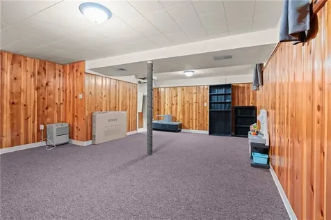 36 Westhill Drive Cranston RI 02920