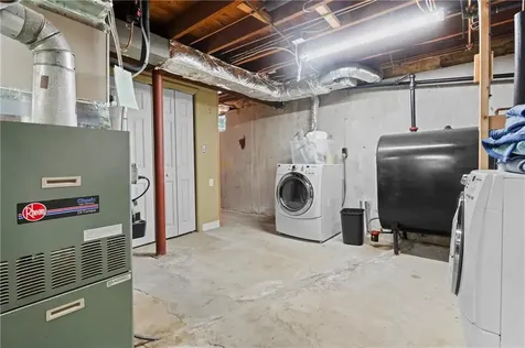 36 Westhill Drive Cranston RI 02920