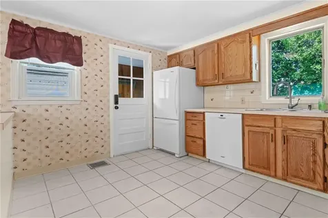 36 Westhill Drive Cranston RI 02920