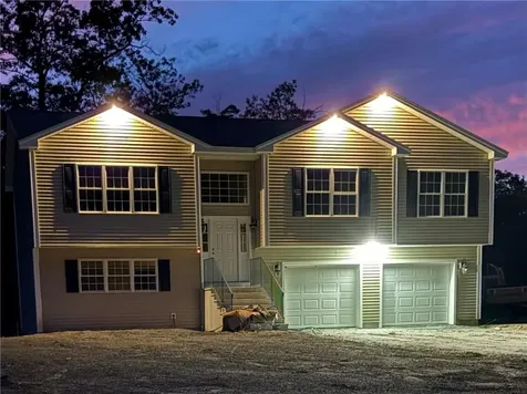 2380 Wallum Lake Road Burrillville RI 02859