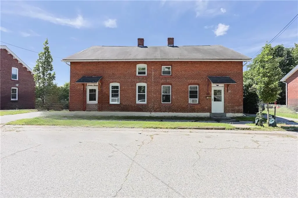 8 Lawrence Street Cumberland RI 02864