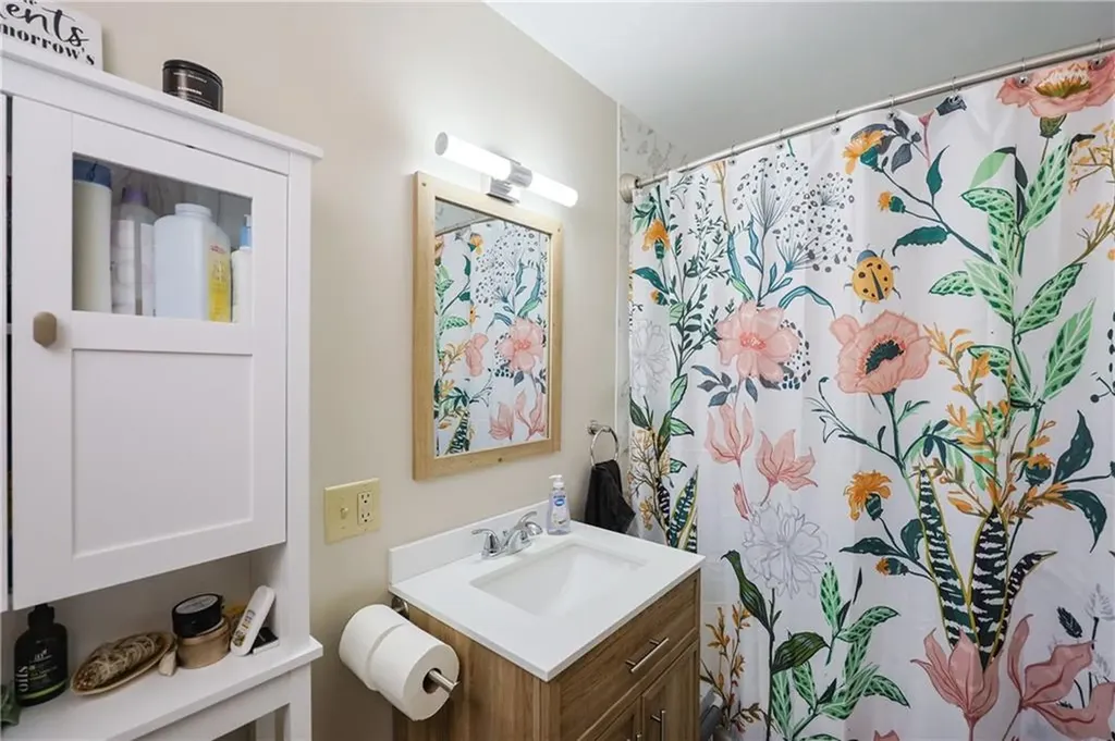 8 Lawrence Street Cumberland RI 02864