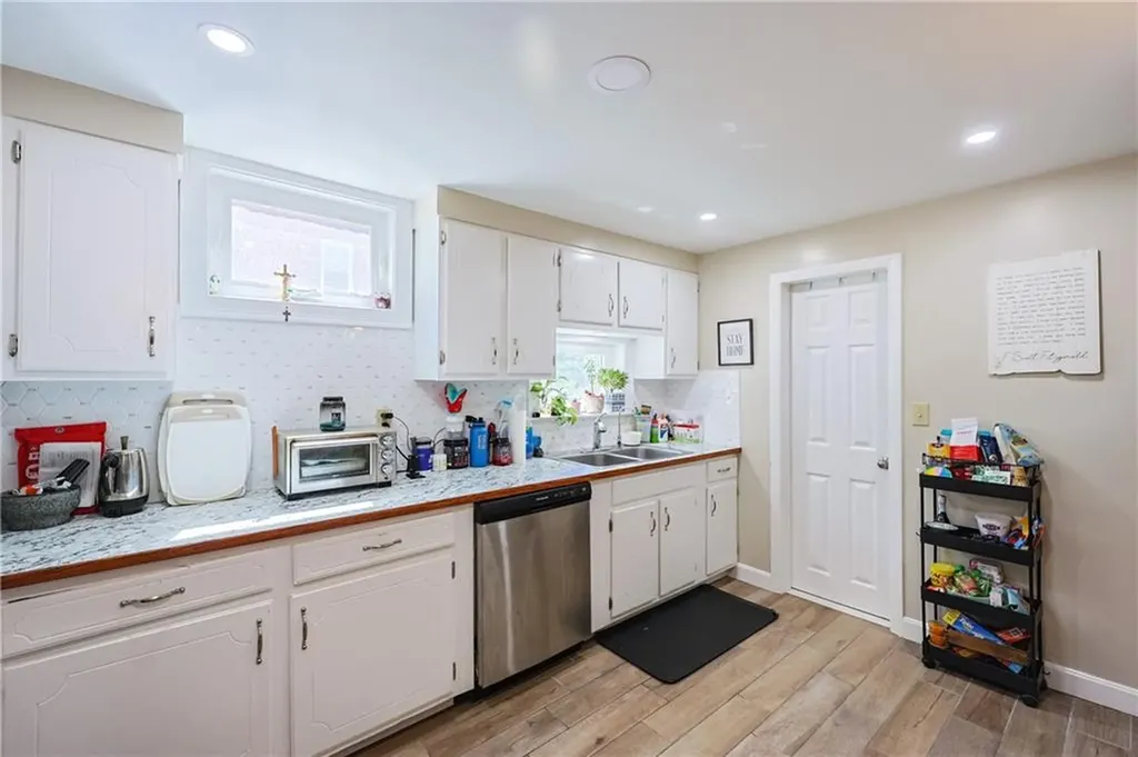 8 Lawrence Street Cumberland RI 02864