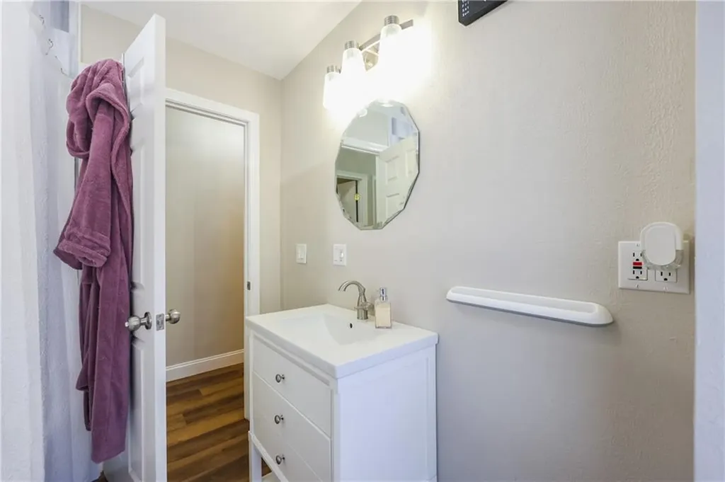 8 Lawrence Street Cumberland RI 02864