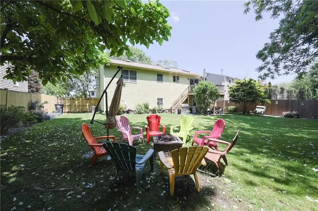 52 Urquhart Street Cranston RI 02920