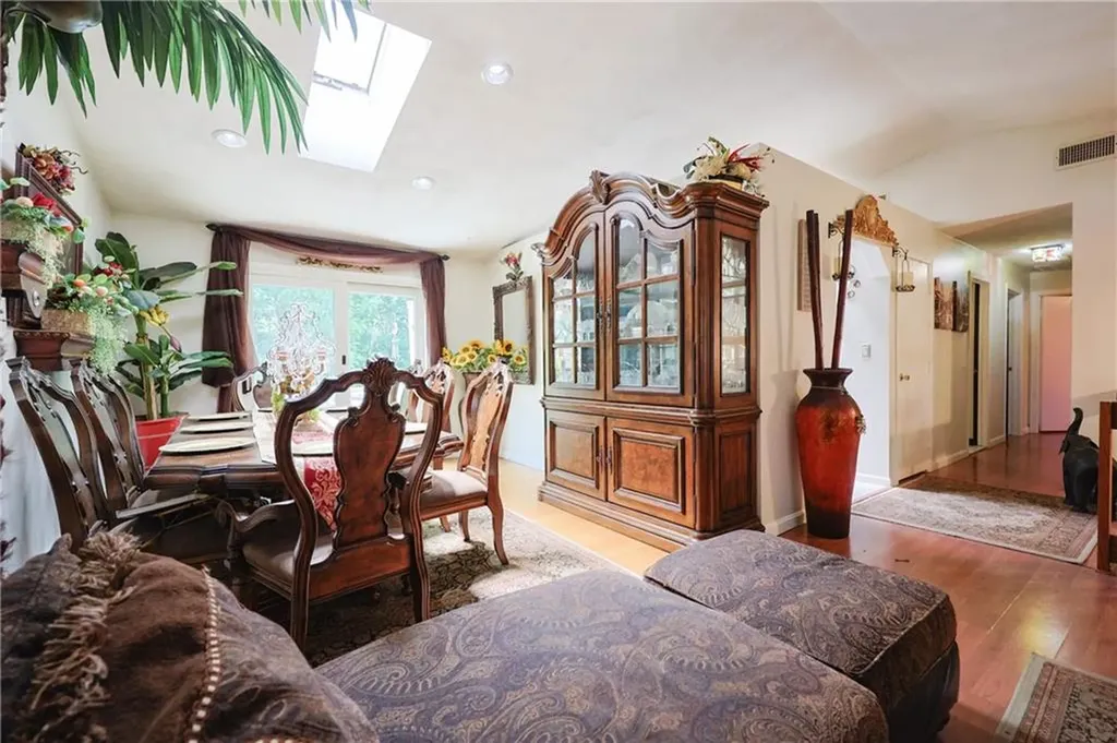 52 Urquhart Street Cranston RI 02920