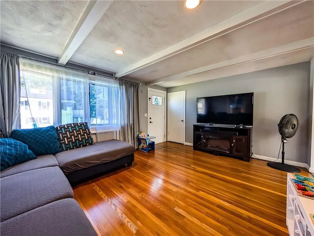 24 Cedar Street Johnston RI 02919