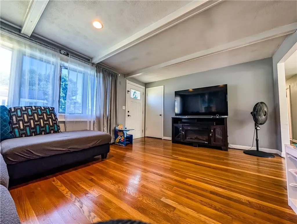24 Cedar Street Johnston RI 02919