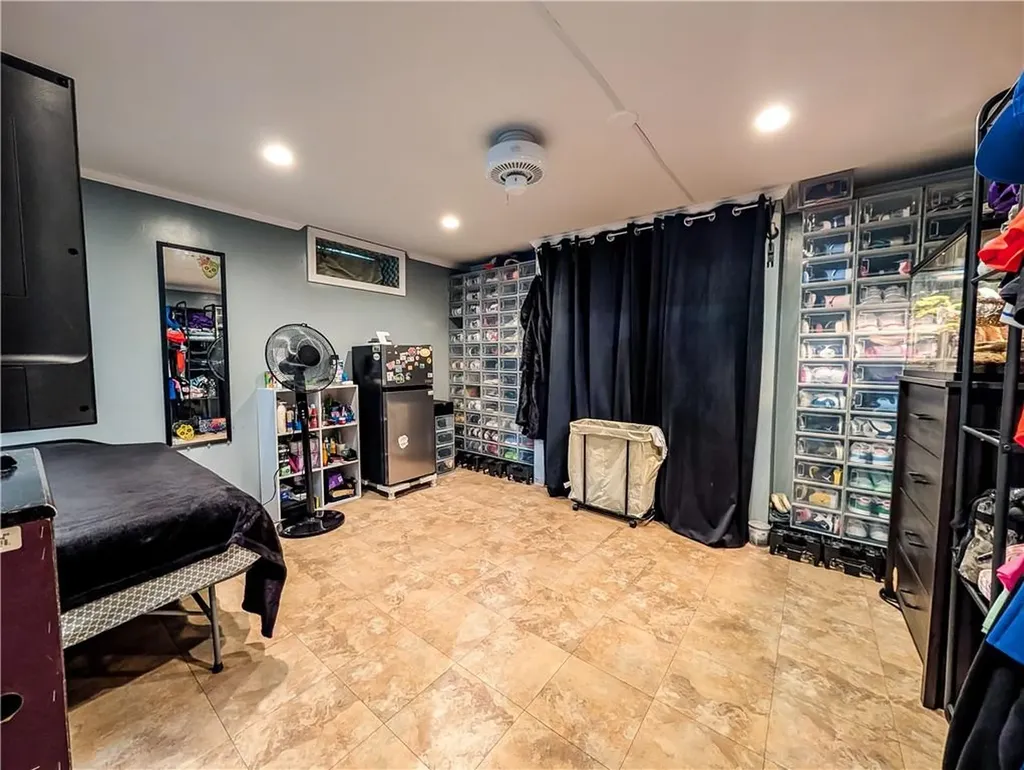 24 Cedar Street Johnston RI 02919
