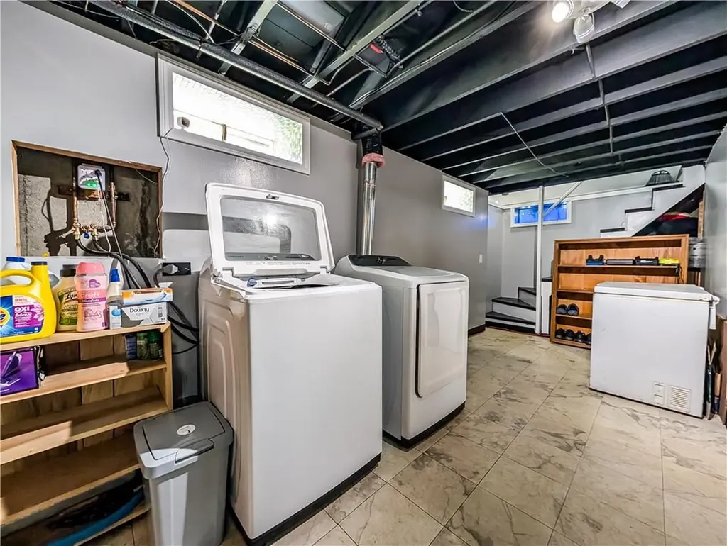 24 Cedar Street Johnston RI 02919