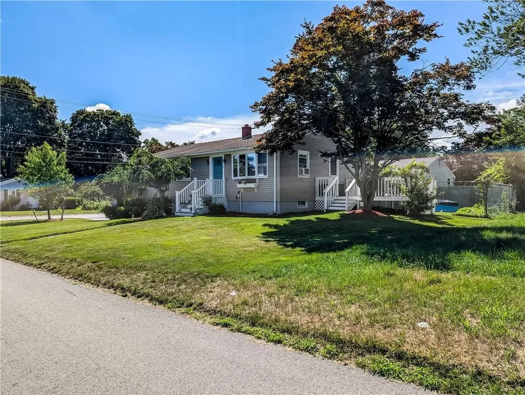 24 Cedar Street Johnston RI 02919