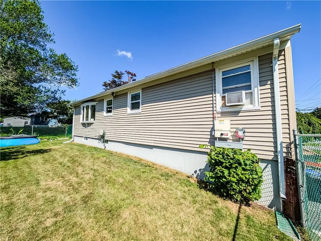 24 Cedar Street Johnston RI 02919