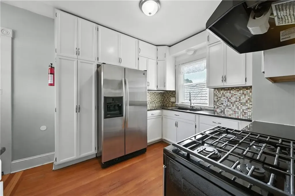168 Rutherglen Avenue Providence RI 02907