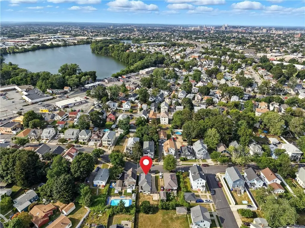 168 Rutherglen Avenue Providence RI 02907