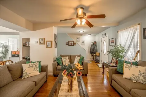 8 Arnold Avenue Lincoln RI 02865