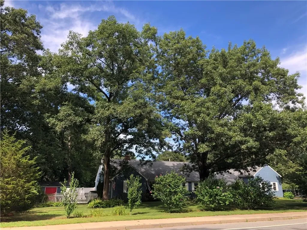 27 Birchwood Drive Cumberland RI 02864