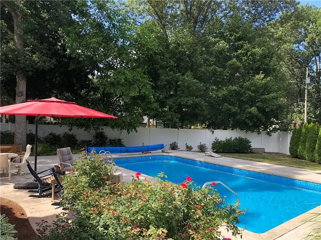 27 Birchwood Drive Cumberland RI 02864