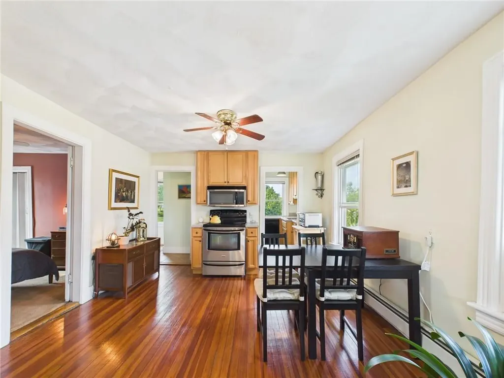 19 Remington Street Warwick RI 02888