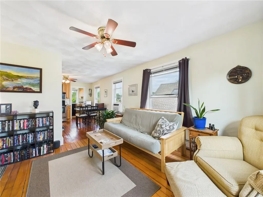 19 Remington Street Warwick RI 02888