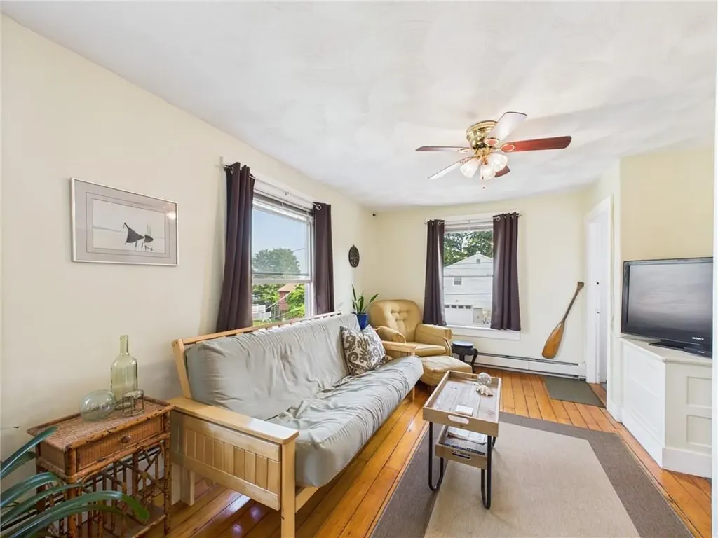 19 Remington Street Warwick RI 02888