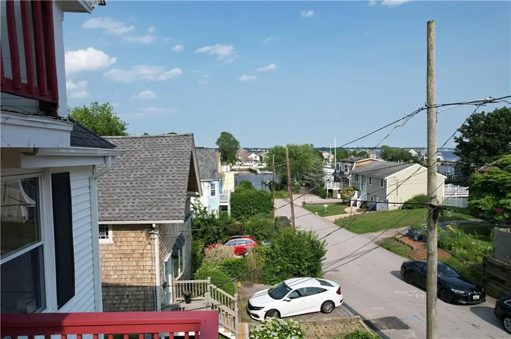 19 Remington Street Warwick RI 02888