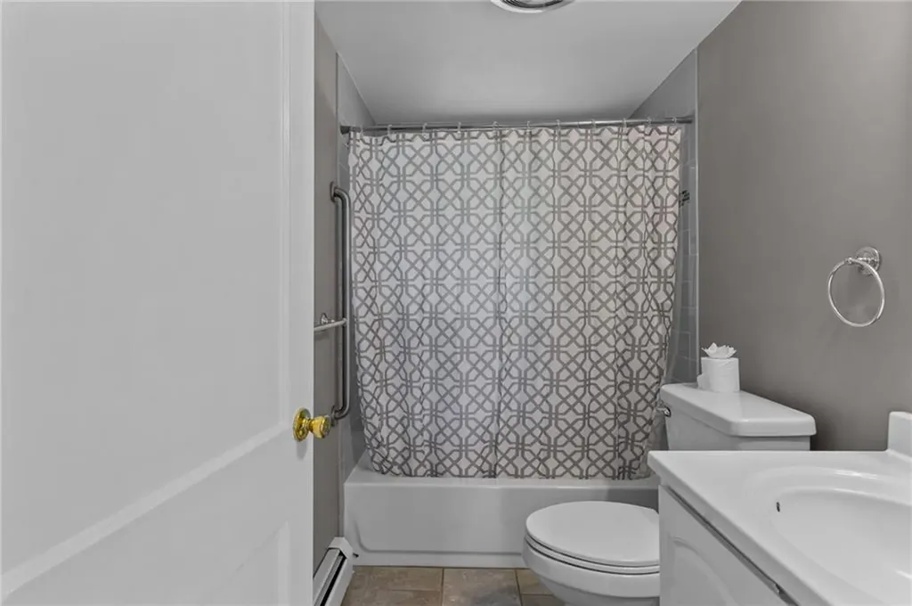 5 Sweetwater Road Warwick RI 02889