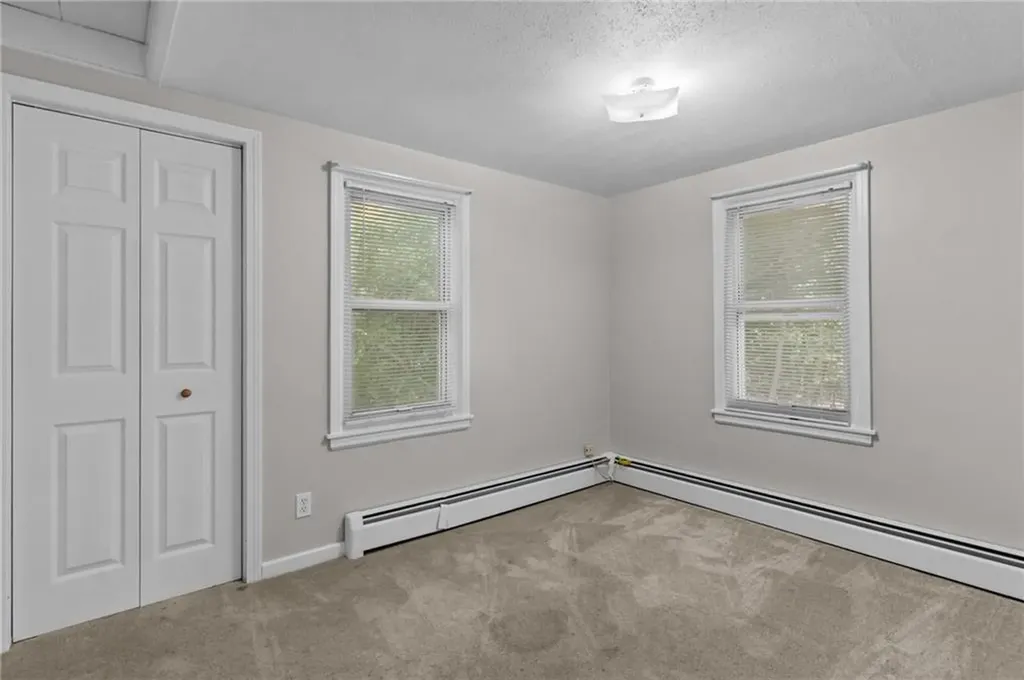 5 Sweetwater Road Warwick RI 02889