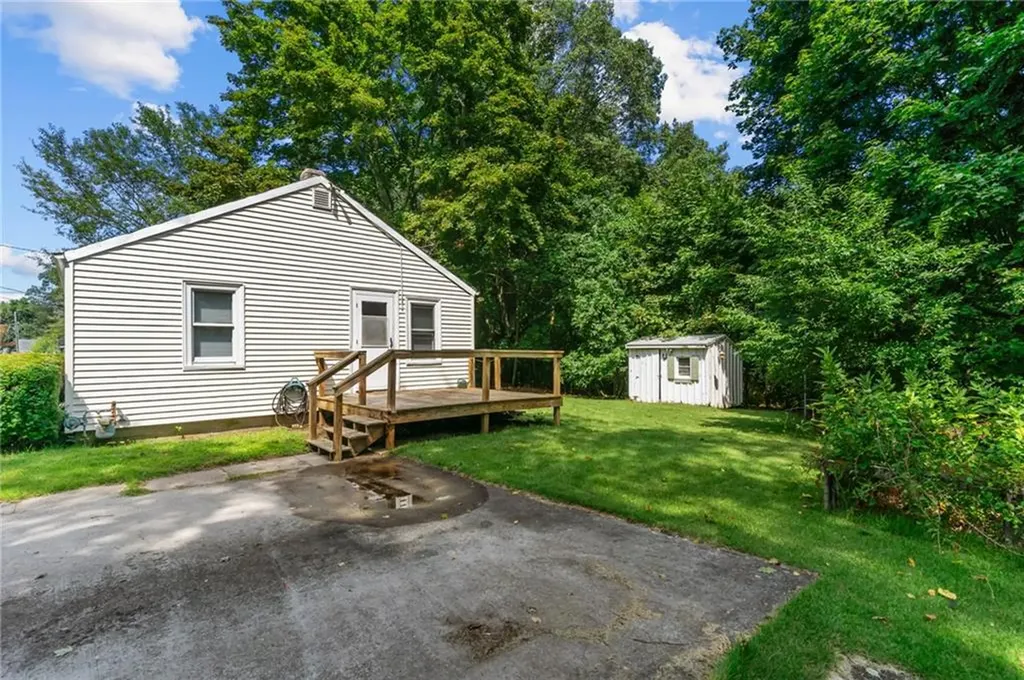 5 Sweetwater Road Warwick RI 02889