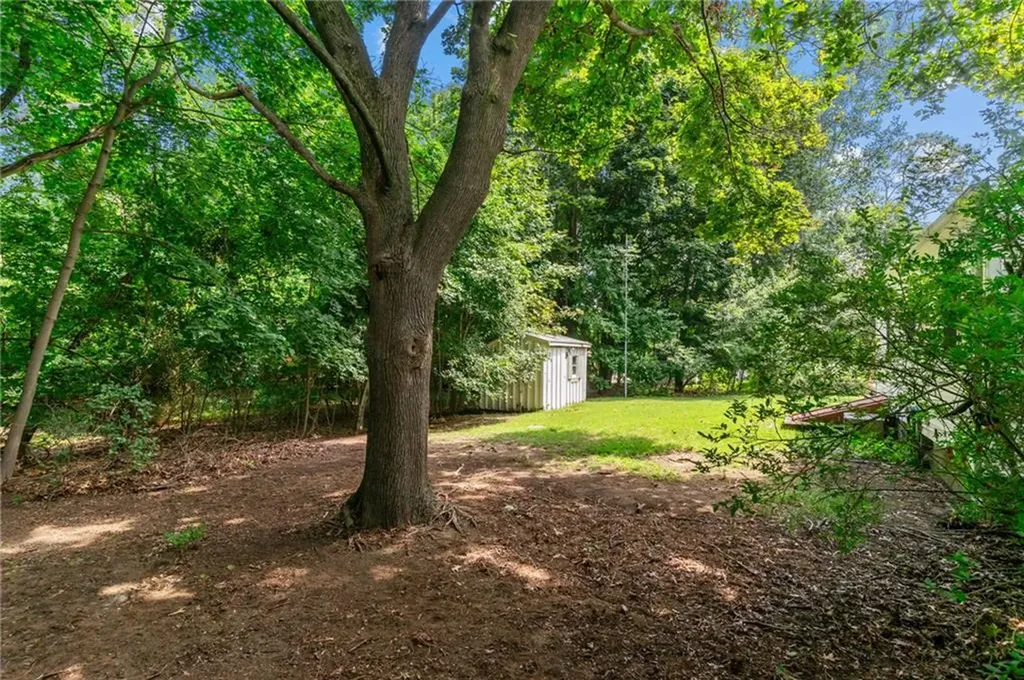 5 Sweetwater Road Warwick RI 02889