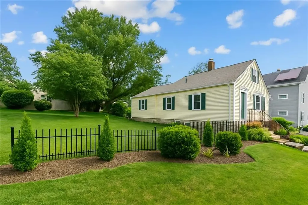 109 Cady Street Woonsocket RI 02895