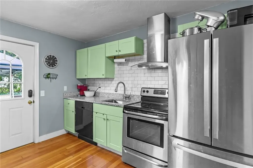 109 Cady Street Woonsocket RI 02895