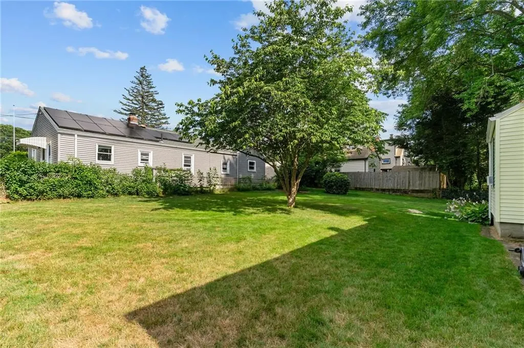 109 Cady Street Woonsocket RI 02895