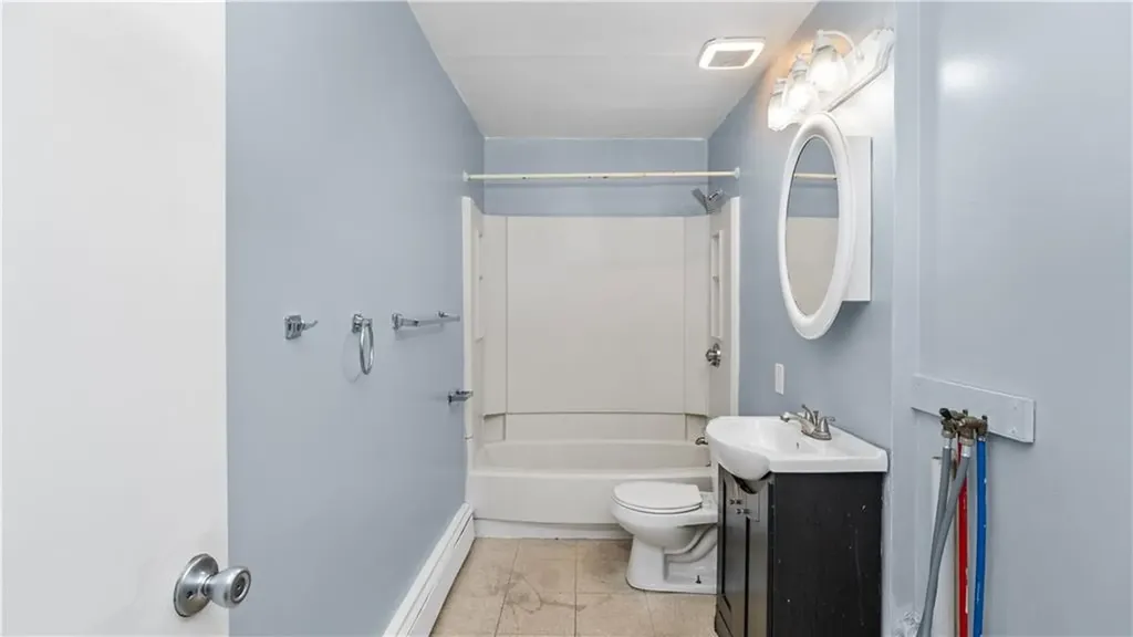 562 Privilege Street Woonsocket RI 02895