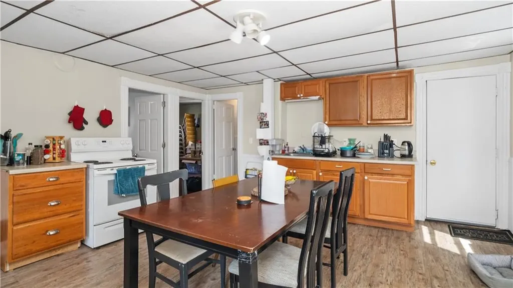 562 Privilege Street Woonsocket RI 02895