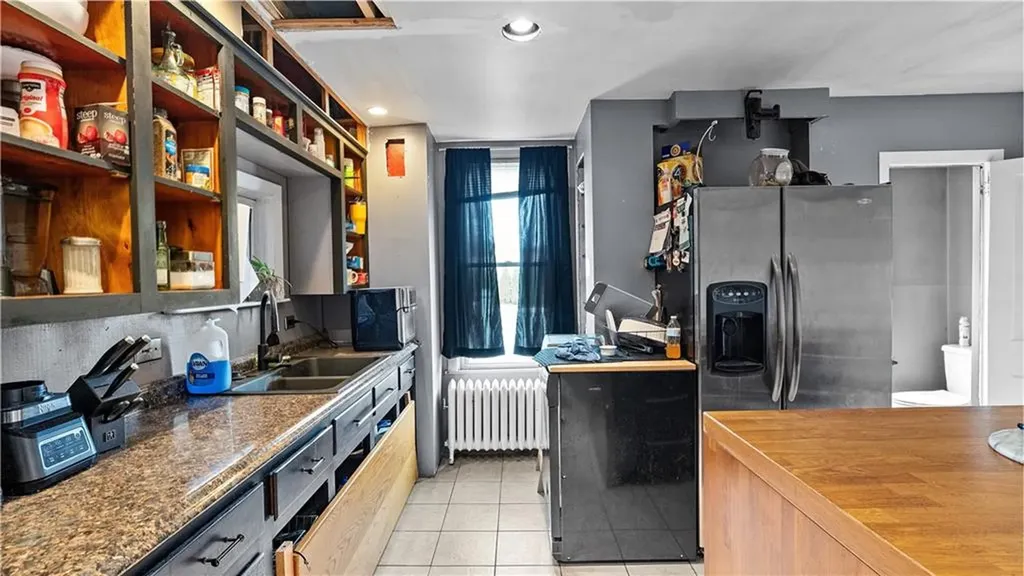 54 E Earle Street Cumberland RI 02864