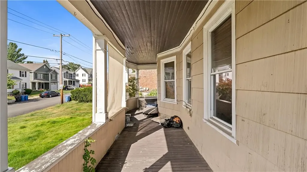 54 E Earle Street Cumberland RI 02864