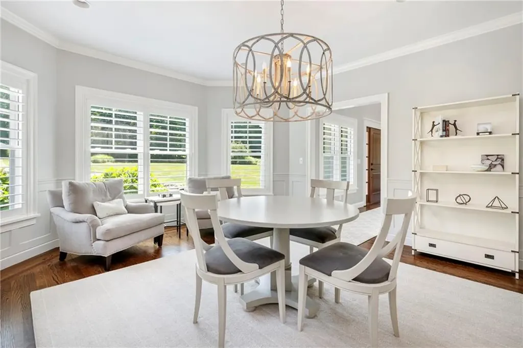 60 Van Wickle Lane Bristol RI 02809