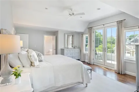 60 Van Wickle Lane Bristol RI 02809
