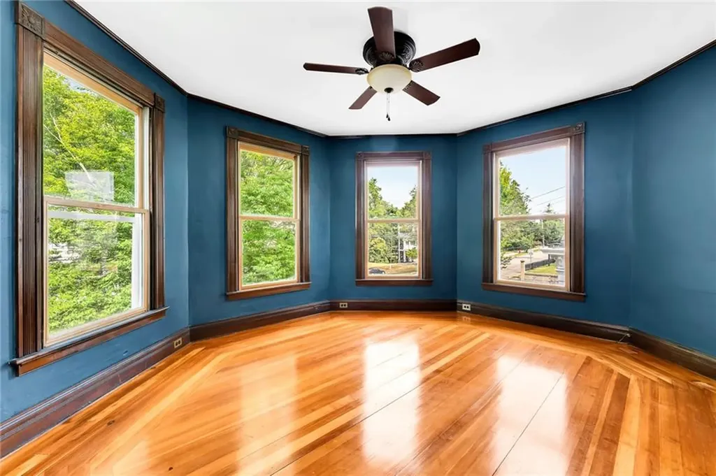 28 Elm Street Westerly RI 02891