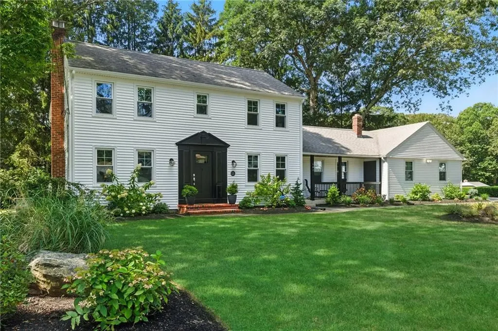 121 Hedgerow Drive Warwick RI 02886