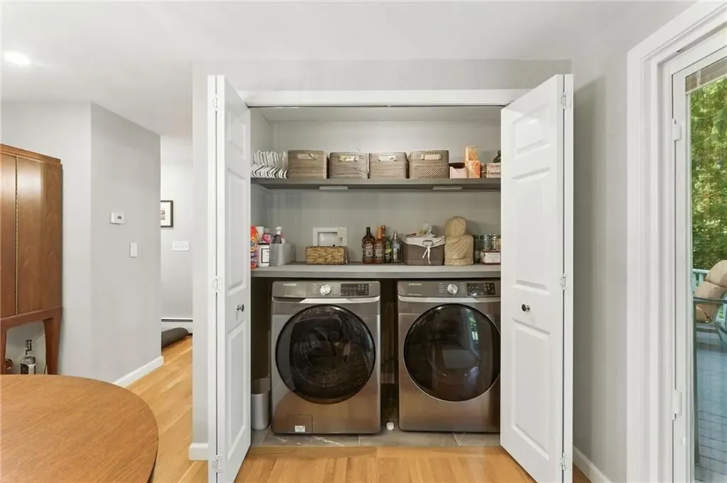 121 Hedgerow Drive Warwick RI 02886