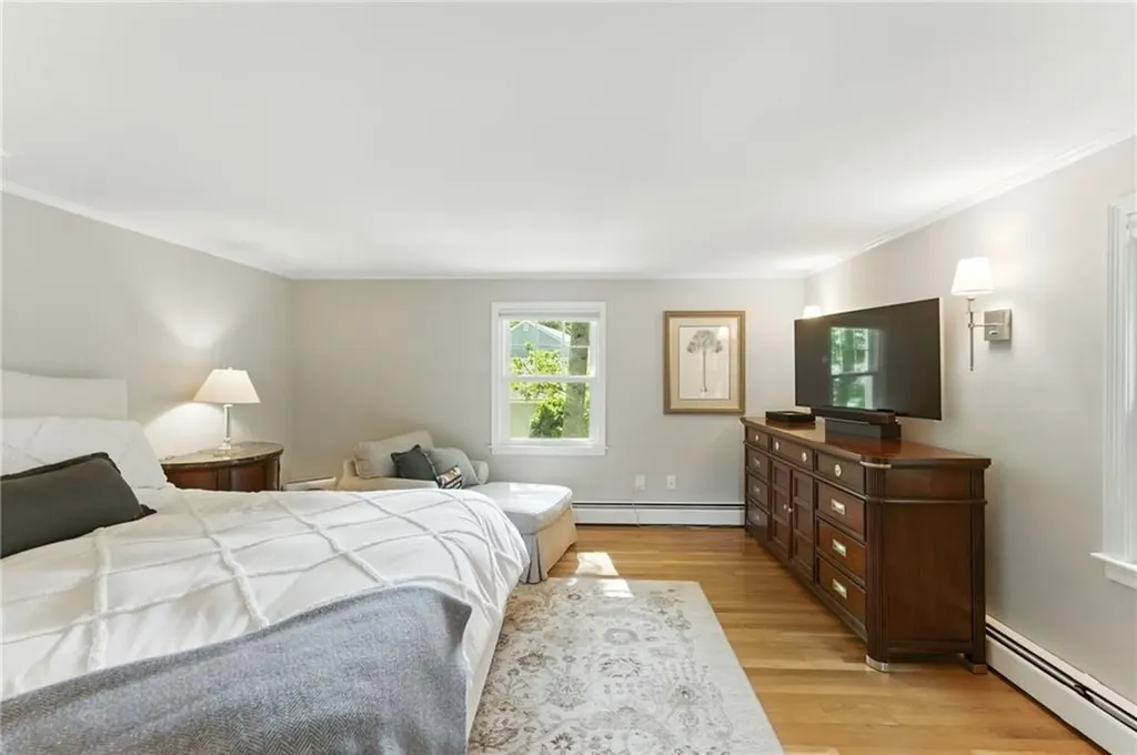 121 Hedgerow Drive Warwick RI 02886