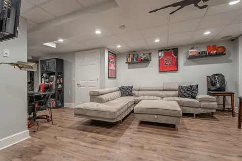 260 George Washington Highway Foster RI 02825