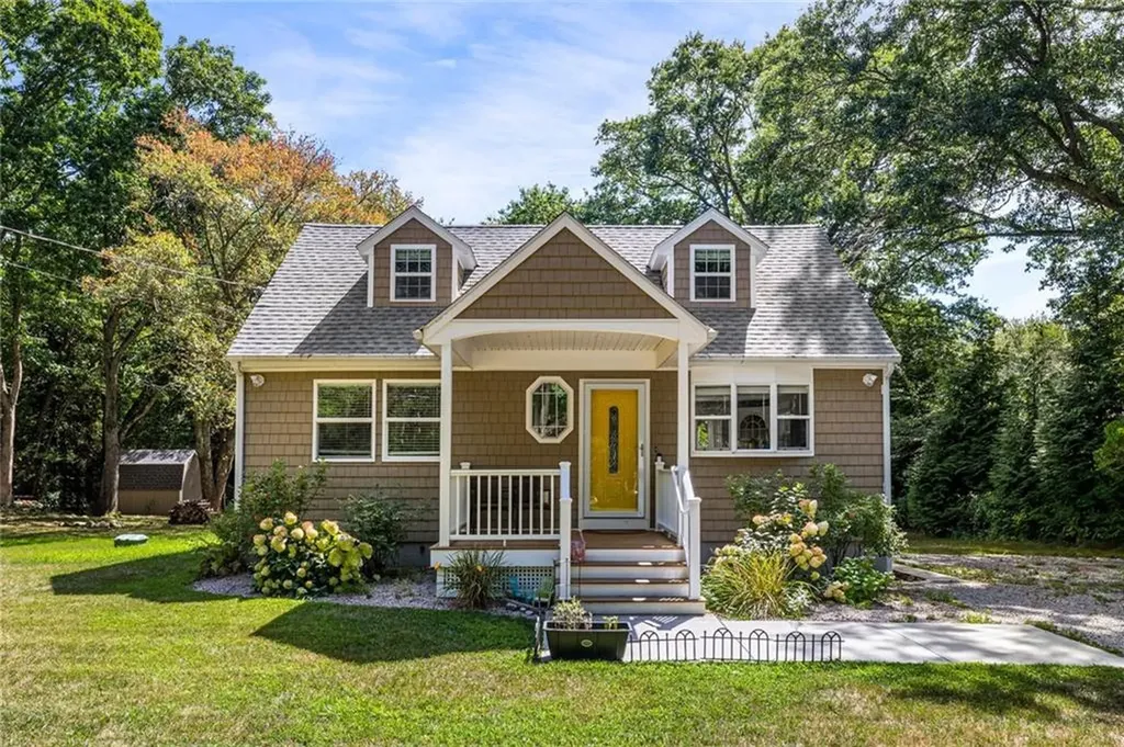 93 A Burdickville Road Charlestown RI 02813