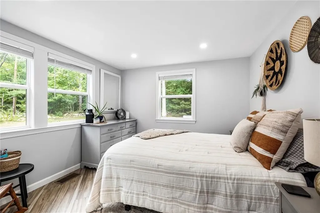 93 A Burdickville Road Charlestown RI 02813