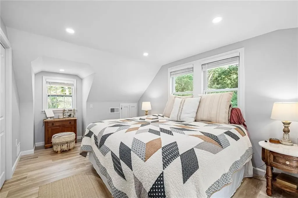93 A Burdickville Road Charlestown RI 02813